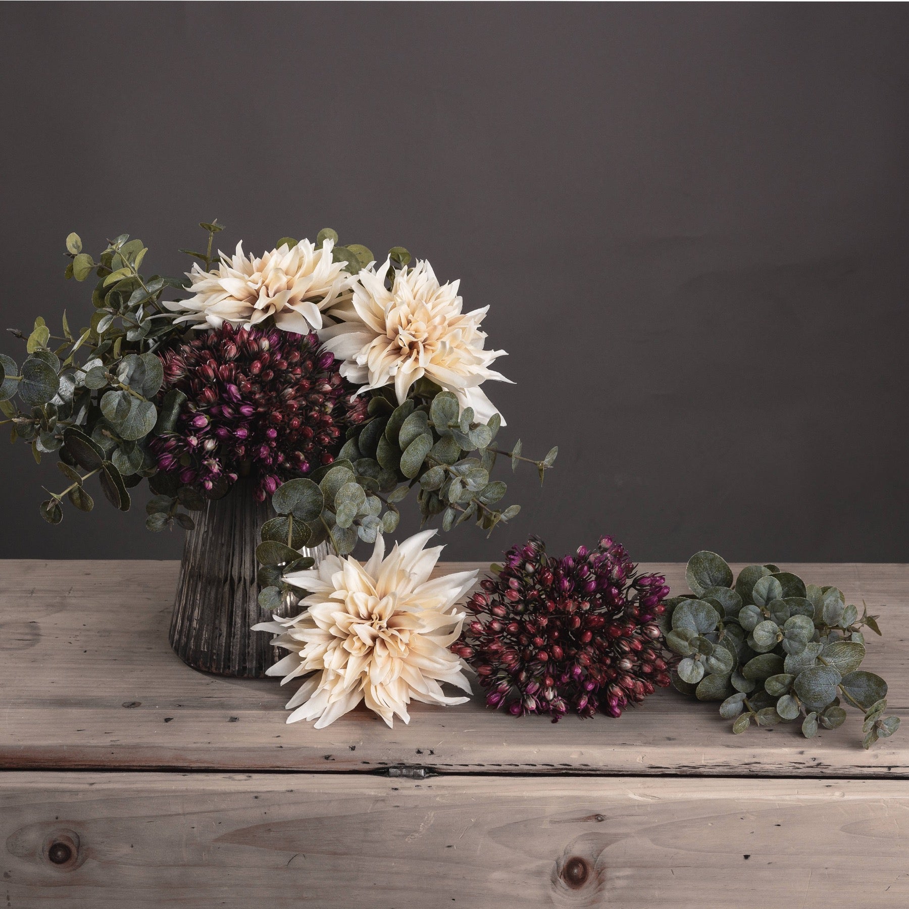 Café Au Lait Dahlia Stem