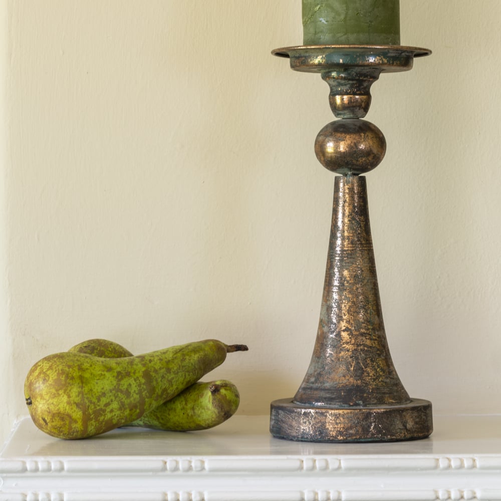 Aurelis Antique Gold Candle Holder