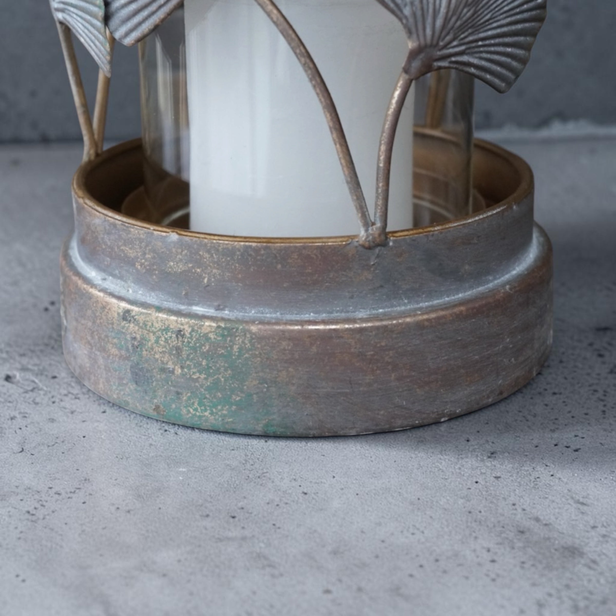 Gingko Leaf Hurricane Lamp