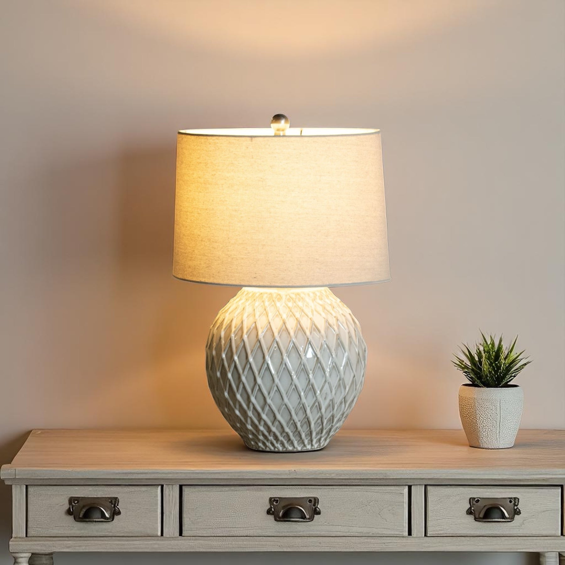 Orlaine Ceramic Table Lamp