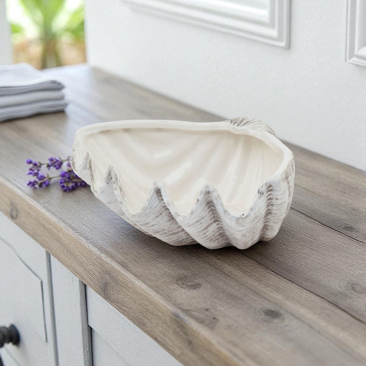 Medium Ceramic Shell Bowl