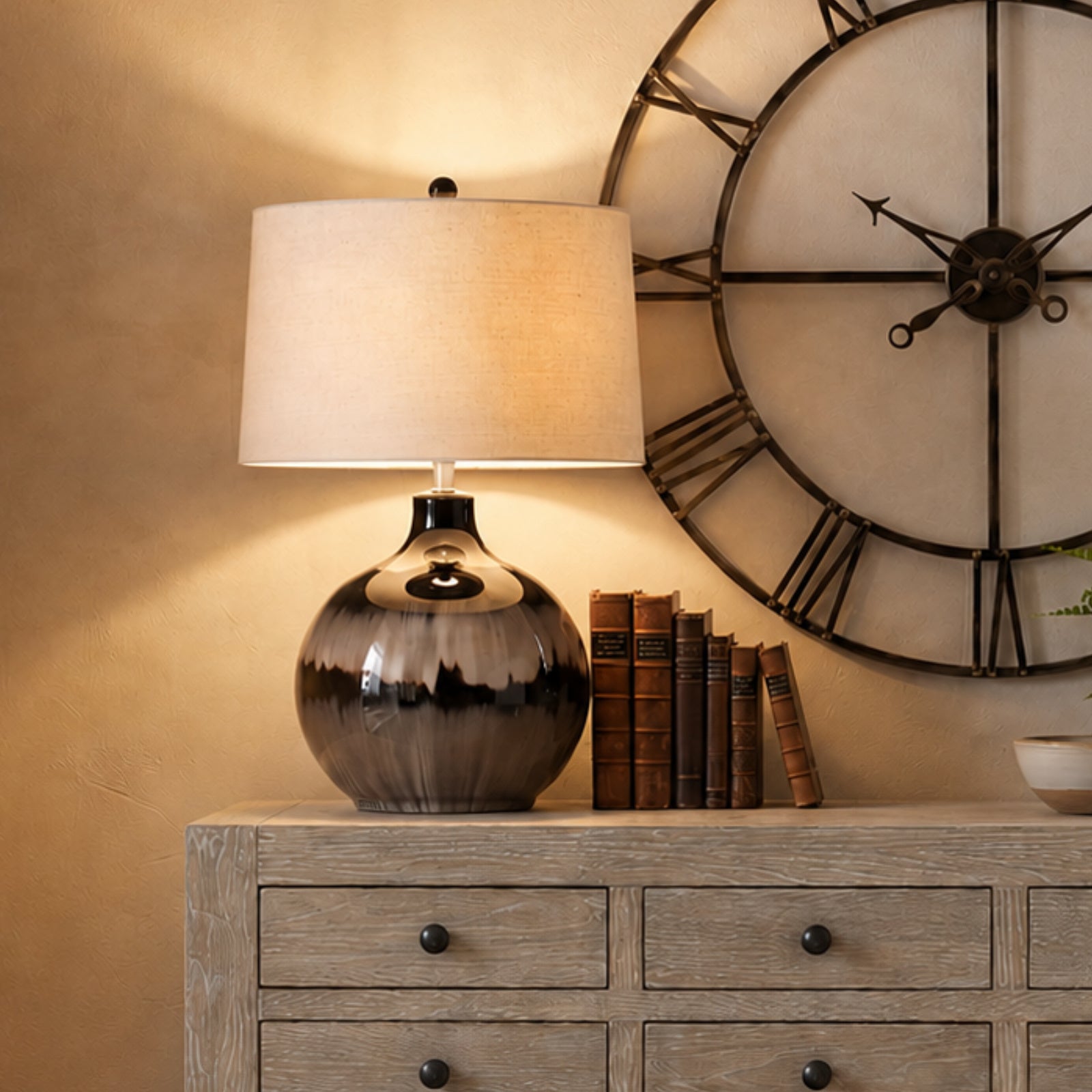 Mocha Glass Table Lamp