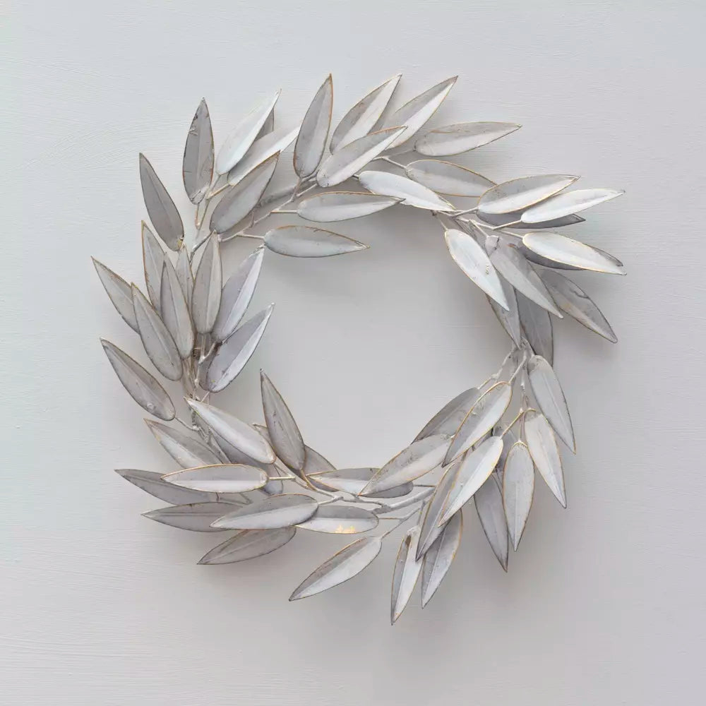 Vintage White Leaf Wreath