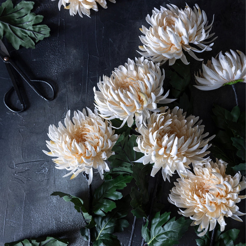 Artificial Chrysanthemum Cream